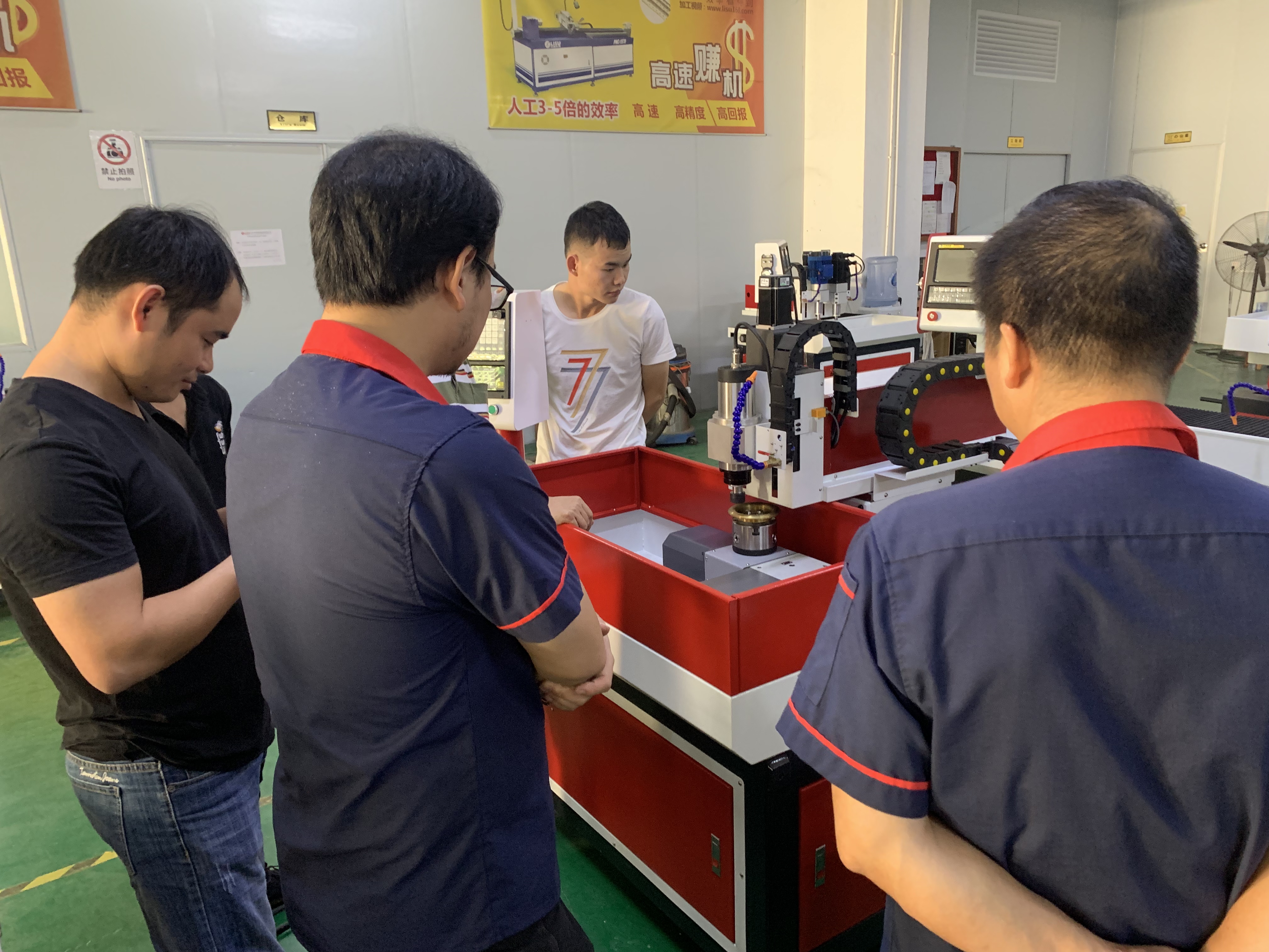 客戶到場(chǎng)試樣打樣（18）